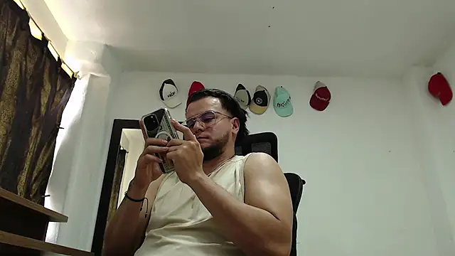 cloudsxxx webcam