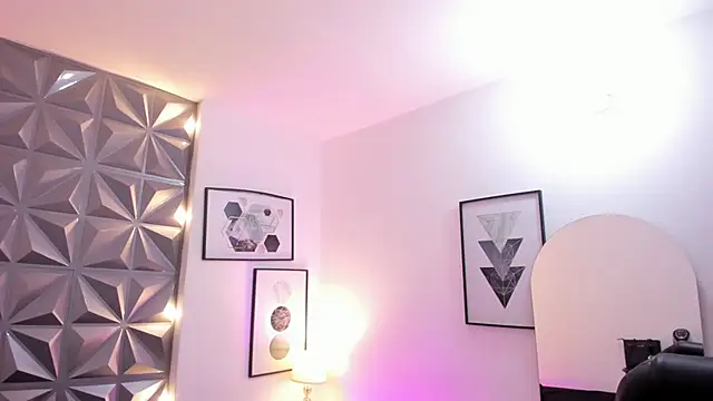 shantall_rios webcam