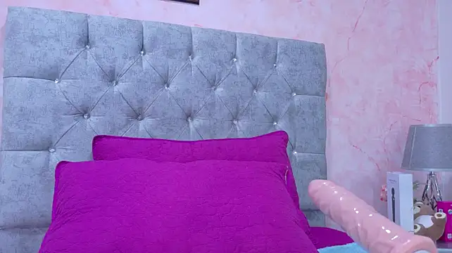 VioletaNova_ live cam on StripChat