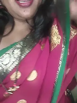 ur_love_kannada1 (F young) - Boobs show.