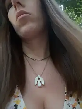 mommmyyummy (F milf) - Make mommy wet and happy in park❤️