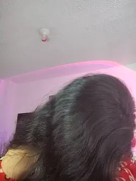 BasmaHernandez live webcam
