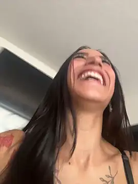 ROSIEPIXEL live webcam