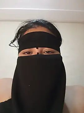 nona-arabe (F young) - تجليخ ونيك صدر في لايف😜