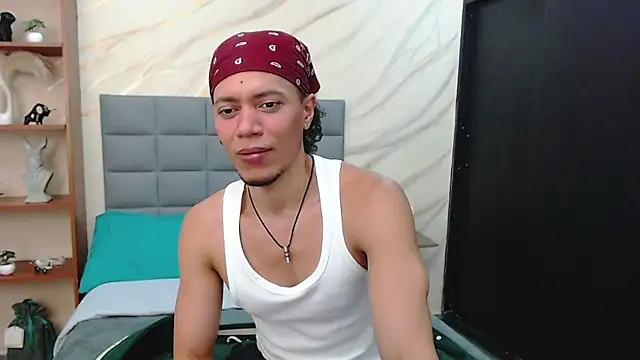 mike_rolly_hot webcam