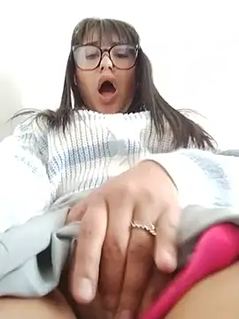 Emily-7 webcam