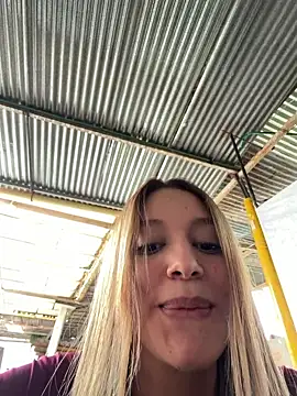 Ana____ live cam on StripChat