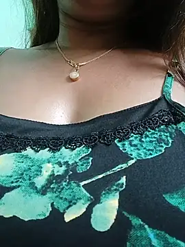 BongQueen9 live cam on StripChat