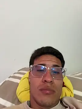 TavoHot_ live cam on StripChat