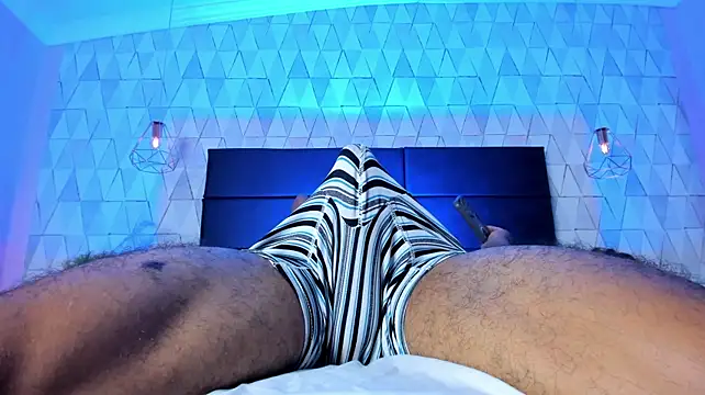 MarckThompsonn live cam on StripChat