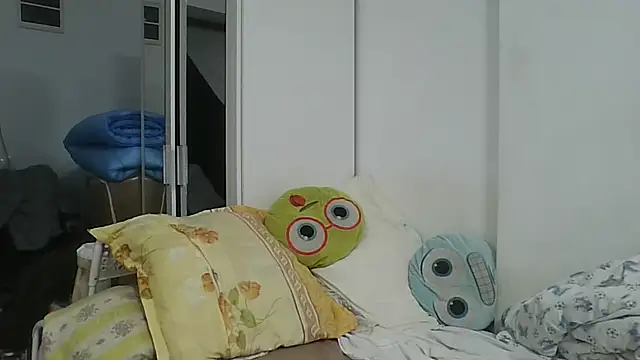 vitalik66679 live cam on StripChat