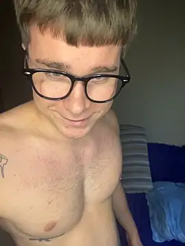 SoulenBounty live cam on StripChat