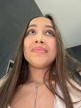 ICrazyOneIRL webcam