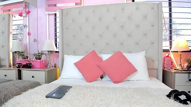 scarlett_leblanc_ webcam