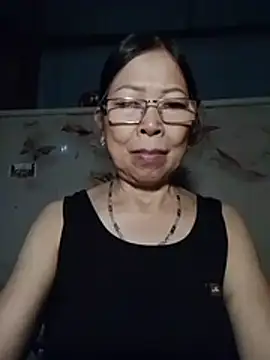 Sky-rain98 live cam on StripChat