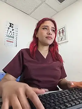 Nikky_Rose_ live cam on StripChat