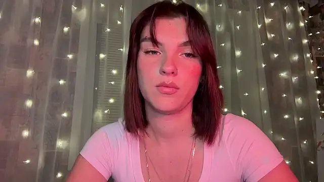 Lola_SweetShine webcam