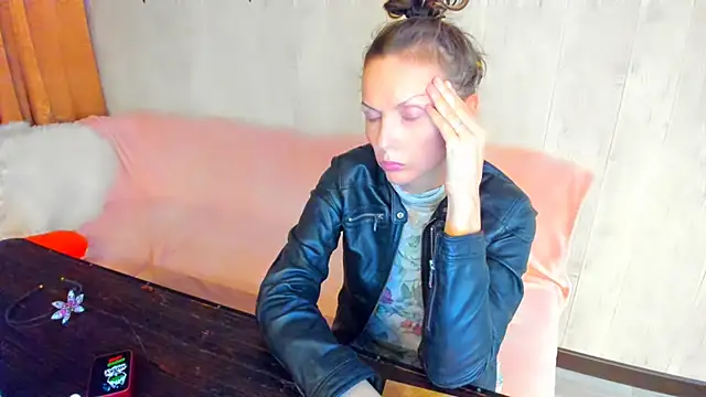 Elizabe_th live cam on StripChat