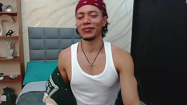 mike_rolly_hot webcam