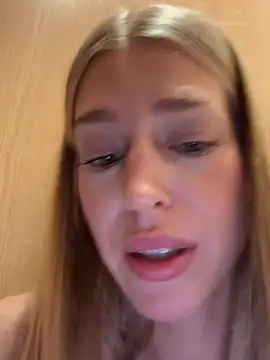 kira_mia 📆 free cam