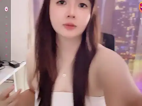 XiaBunny live cam on StripChat
