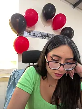 Kloenovoa- 🧣 live nude webcam