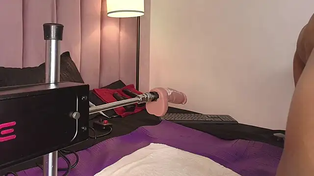 hallybans (F young) - Ride hard until cum 🔥