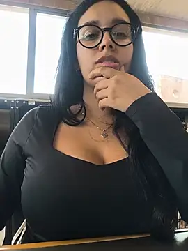 annya-sweet (F young) - I'm sending you my video of me sucking d