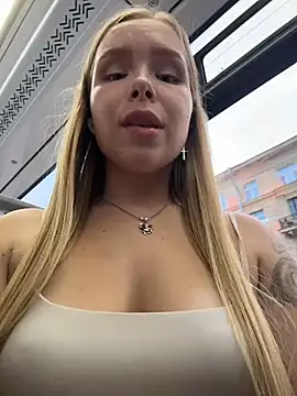 Liza_risky webcam
