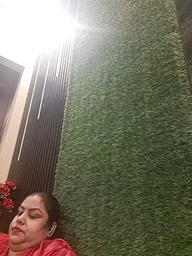 SHANVII live cam on StripChat