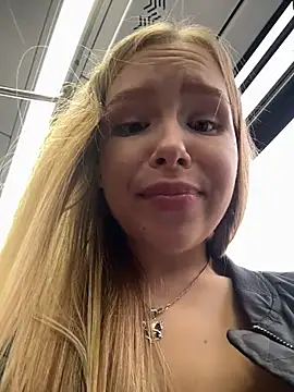 Liza_risky
