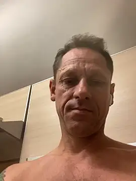 Yourhotboy_42