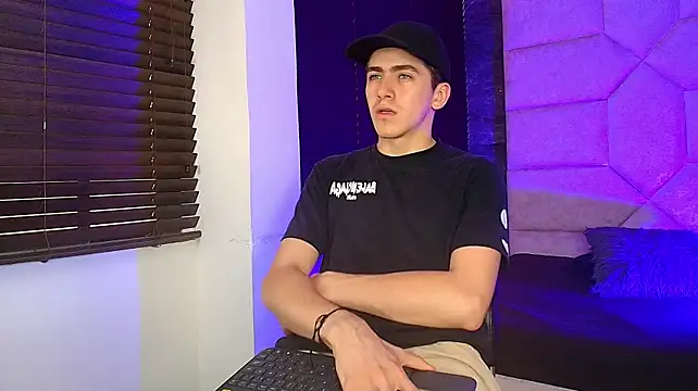 Tyler_Mcrey webcam