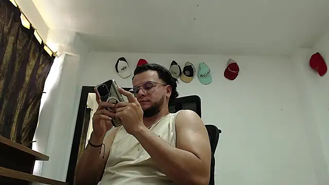 cloudsxxx webcam