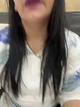 Anshika_Arya live cam on StripChat