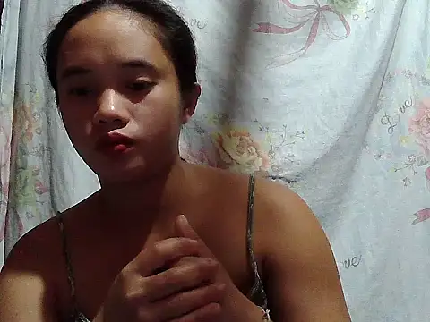 sophie_193 live cam on StripChat