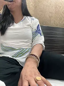 Anshika_Arya webcam
