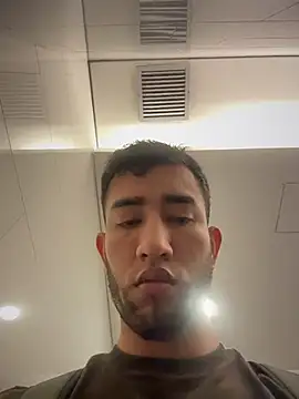 liam_bronw live webcam