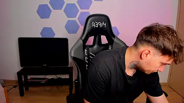 Chris_Tyson webcam