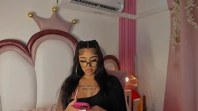 Mia_Jansen webcam