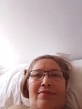 Cessi50 live cam on StripChat