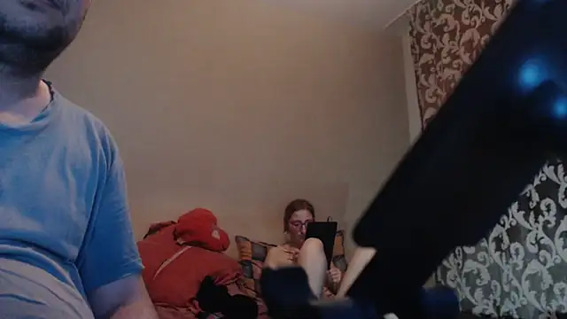 MoonedByEva2025 live cam on StripChat