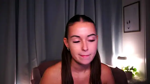 Fawnette live cam