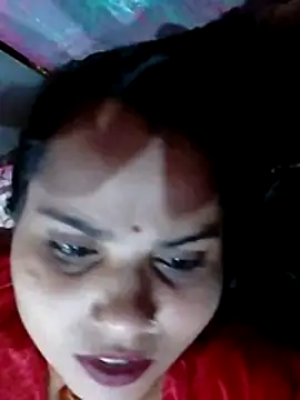 Hotpoojapal365 live cam