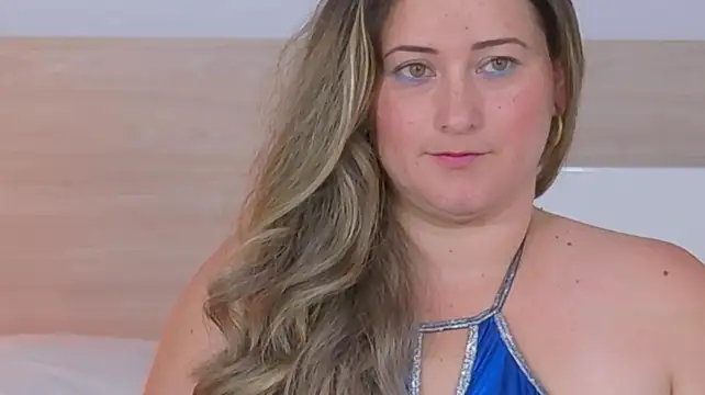 BeccaSwan live cam on StripChat