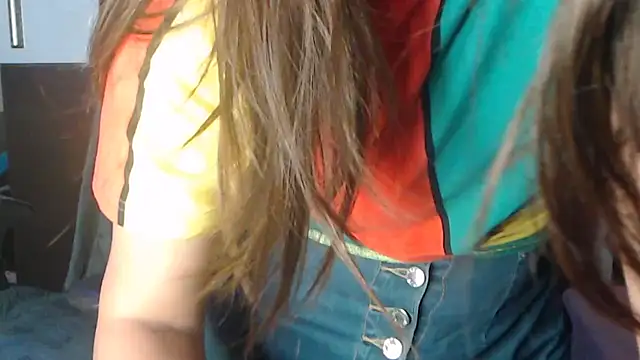 Tasty_Melody live cam on StripChat