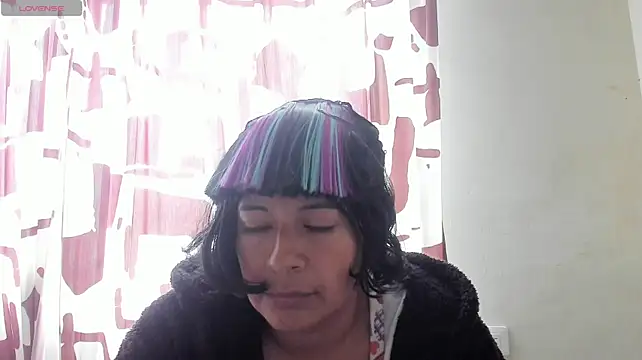 Acelinrose live cam on StripChat