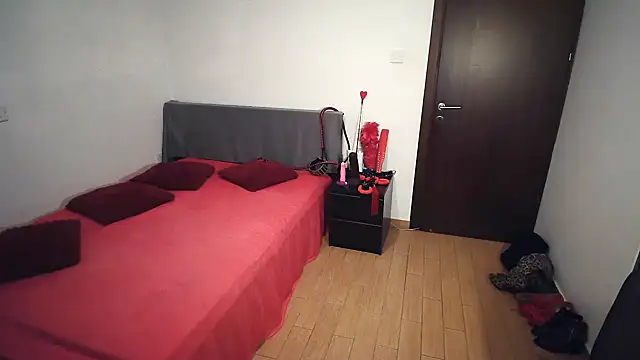Miss_GloriaDream live cam on StripChat