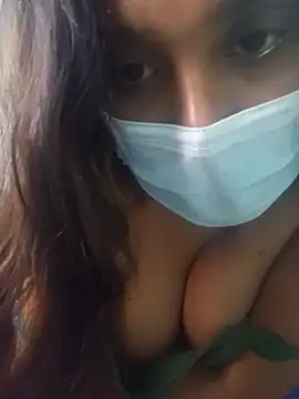 Kamini_Hot live cam on StripChat