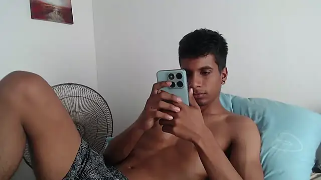 stevenosori live cam on StripChat